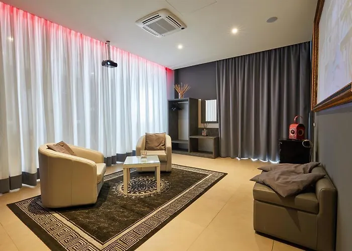 Castelmartini Wellness & Business Hotel