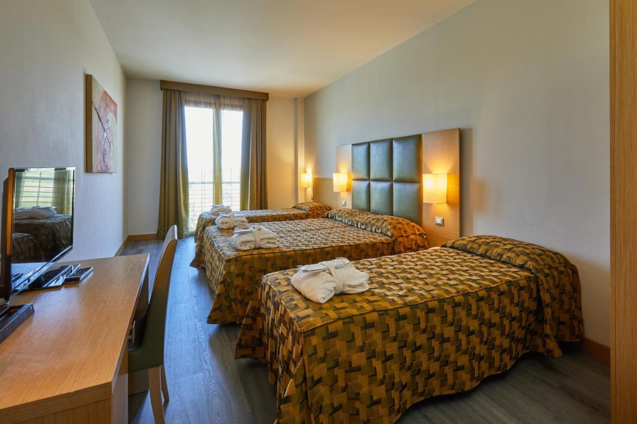Castelmartini Wellness & Business Hotel 3*