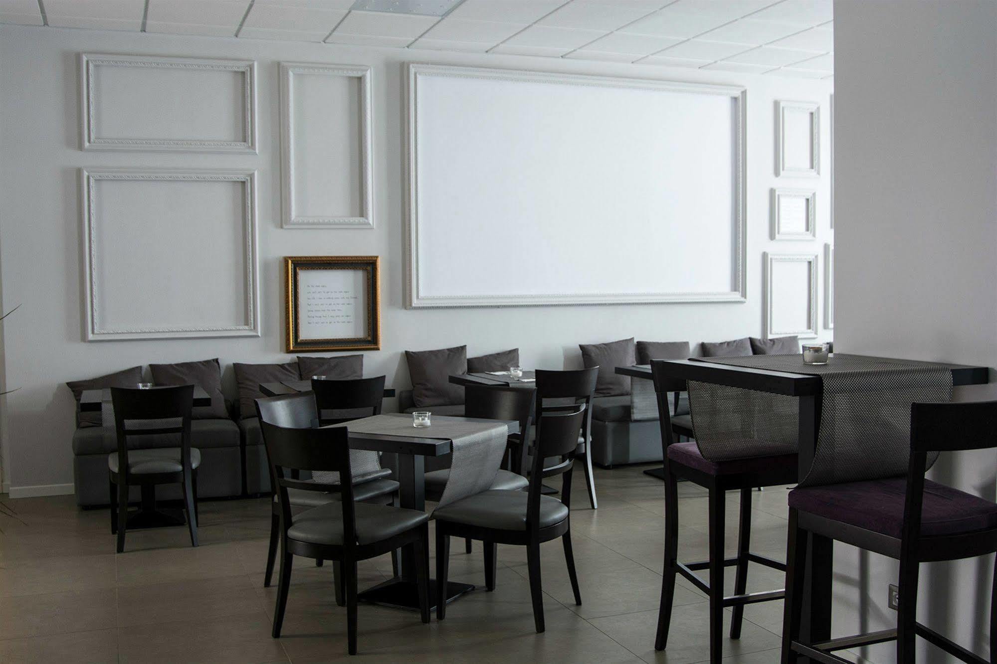 Castelmartini Wellness & Business Hotel 3*